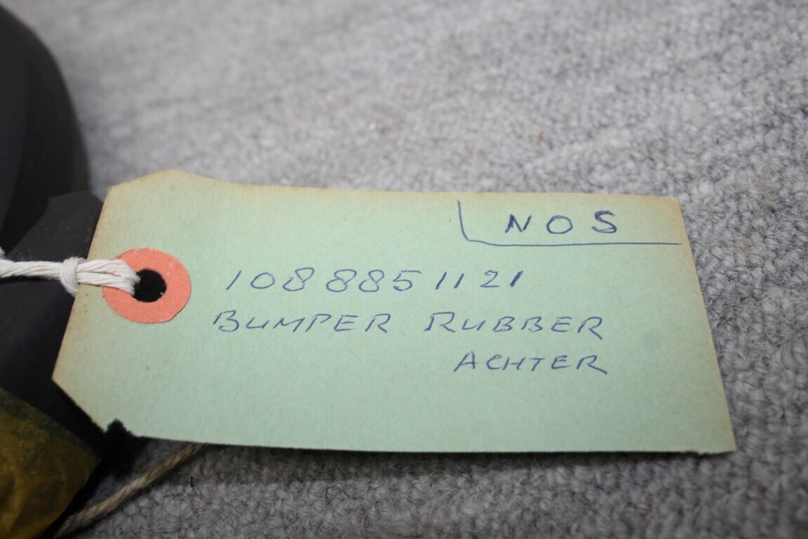 Bumper rubber achter NOS