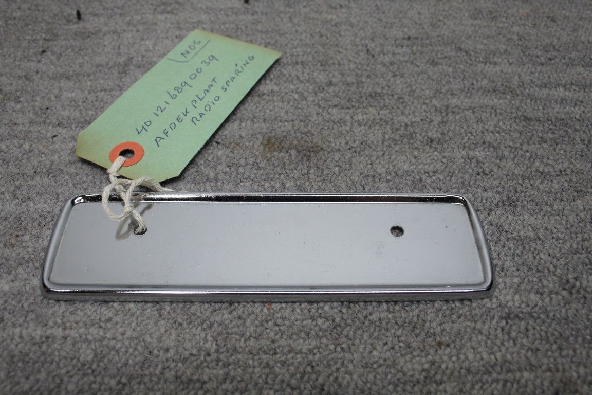 Afdekplaat radiosparing 190SL