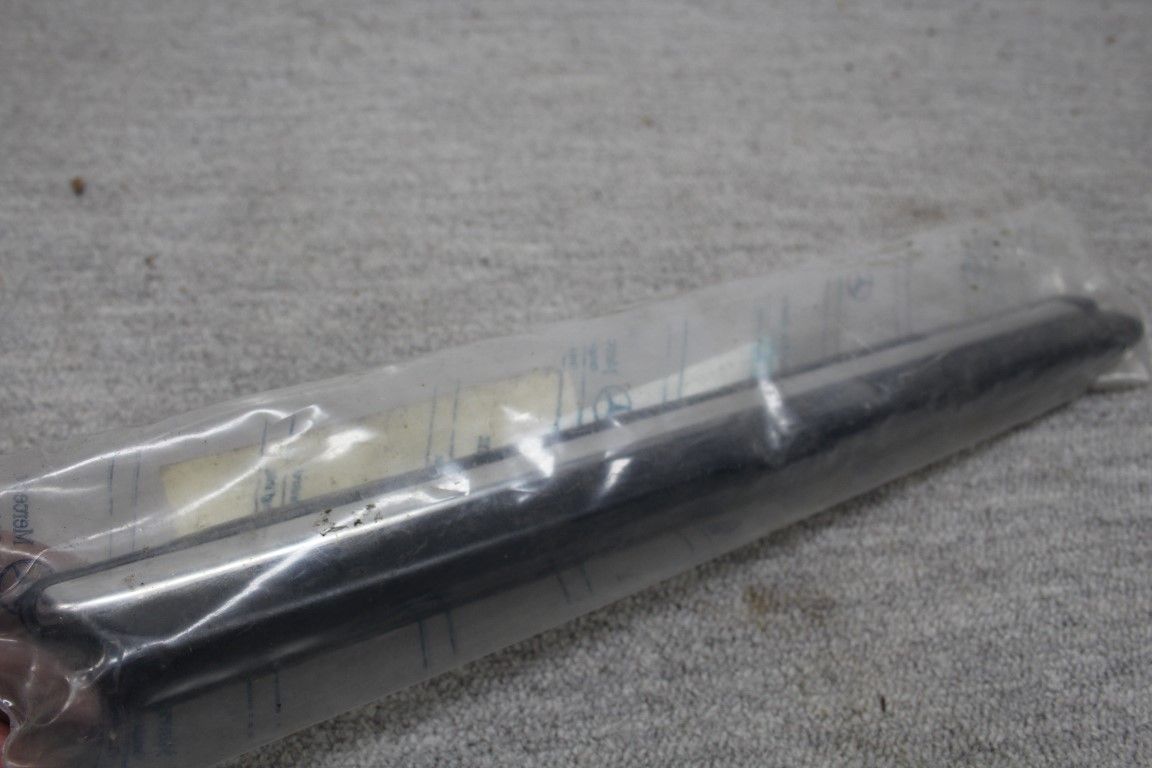 Sierstrip linksvoor Sierstrip linksvoor