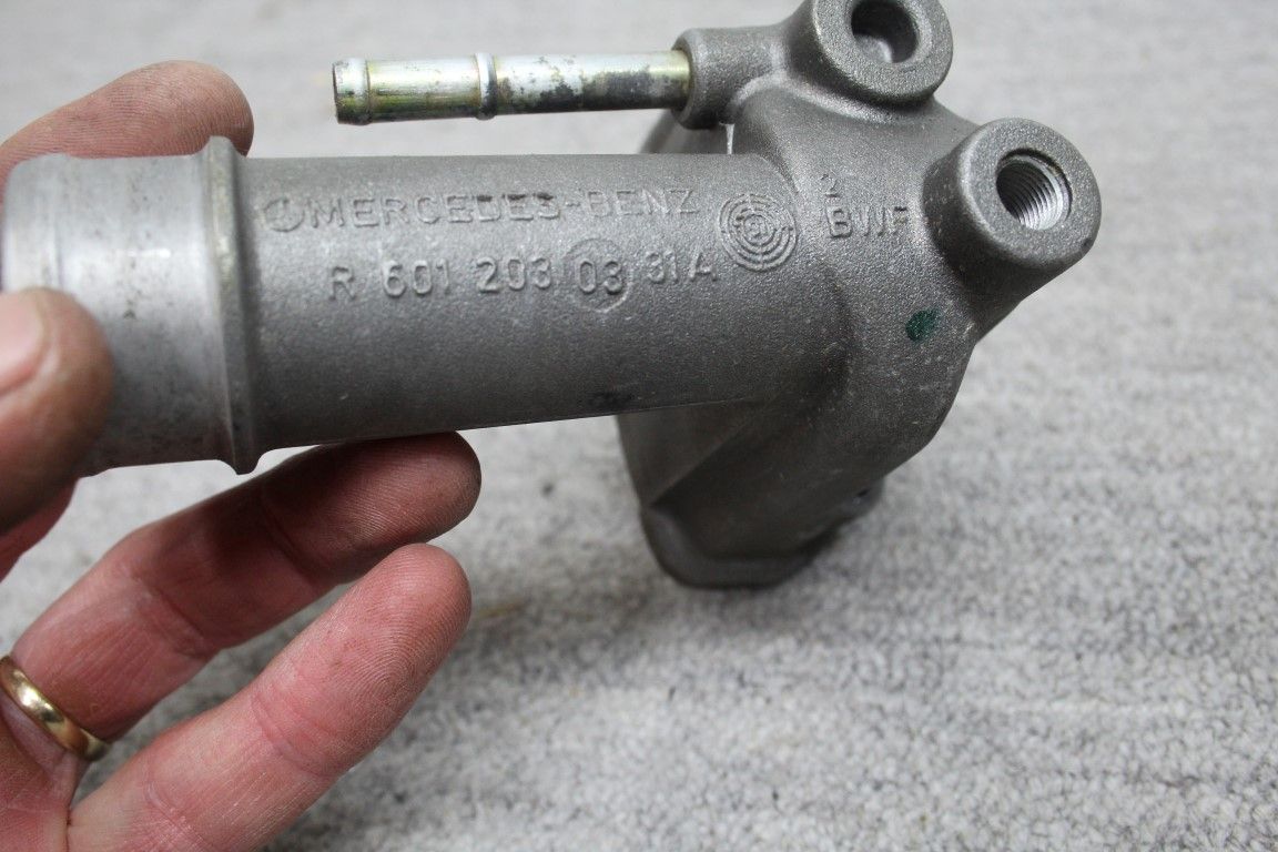 Thermostaathuis connector Thermostaathuis connector