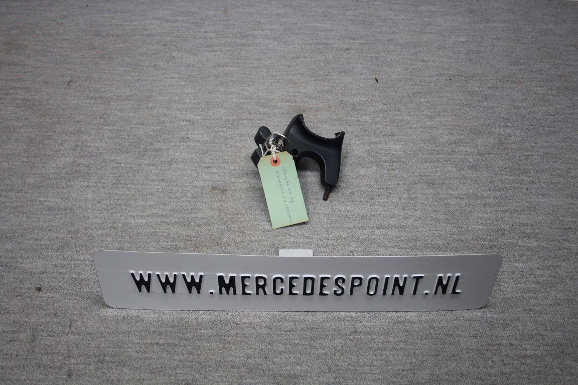 Contactslot met 2 sleutels