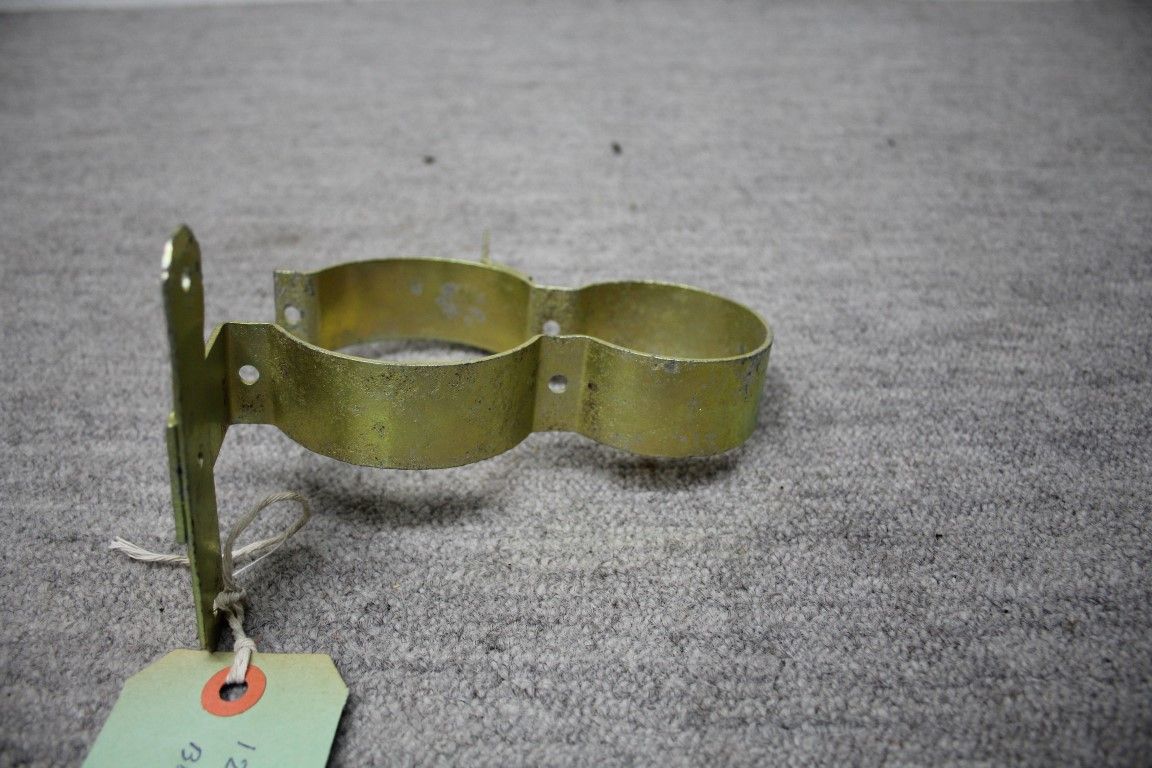 Benzinepomp en filterhouder