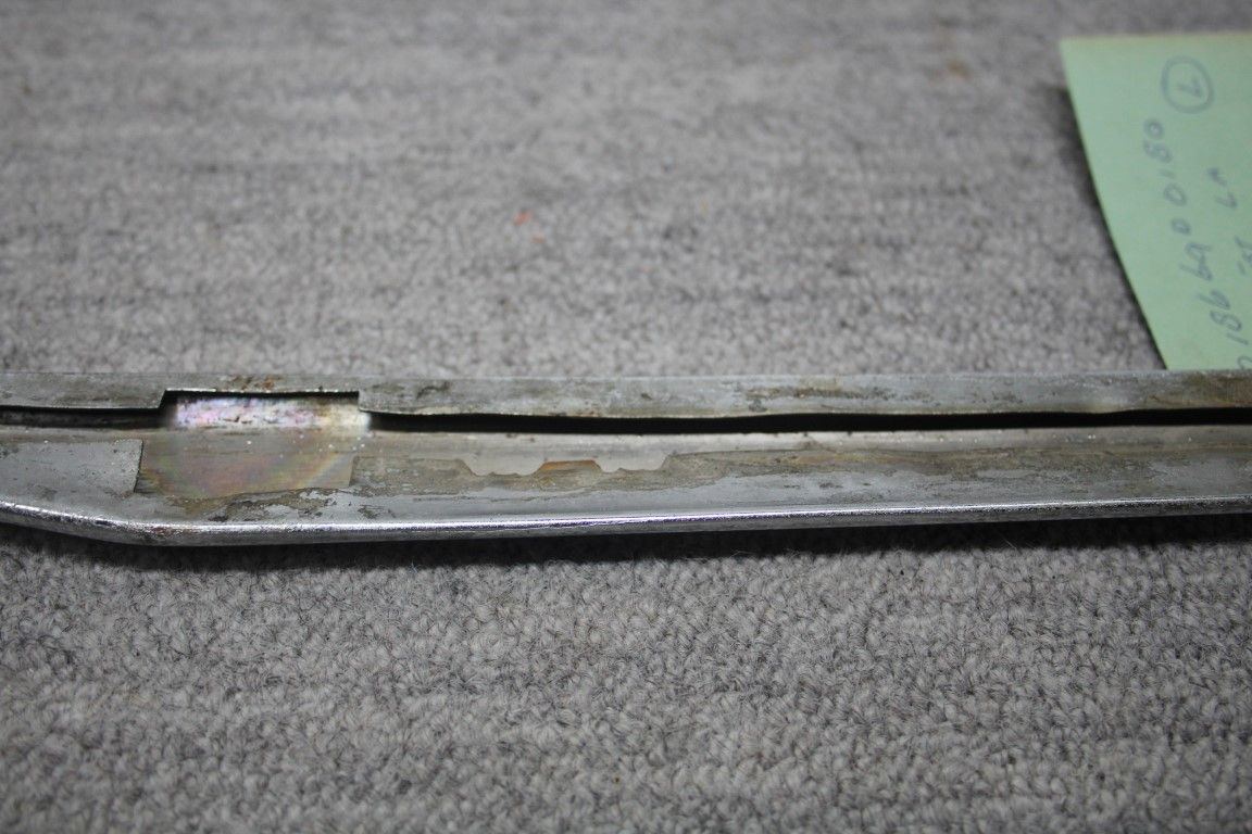 Sierlijst links achter