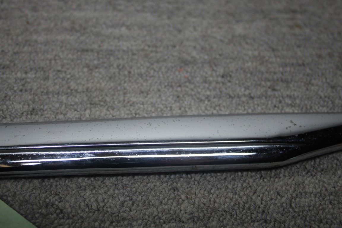 Sierlijst links achter