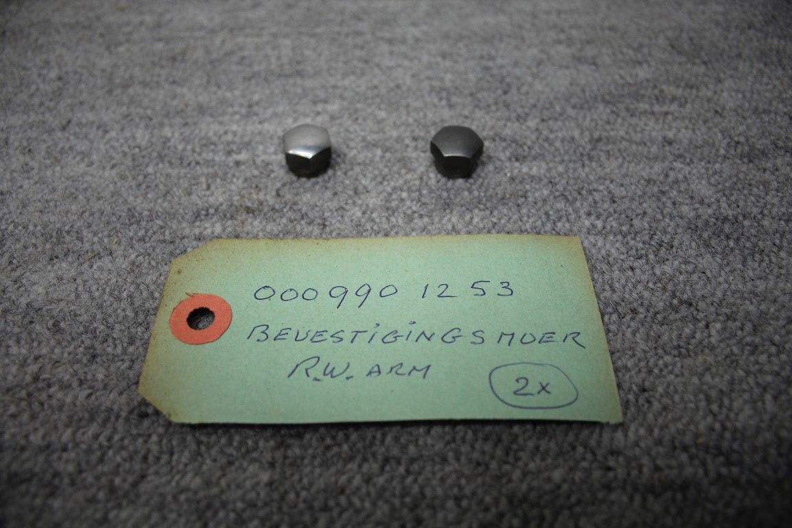 Bevestigingsmoer ruitenwissers