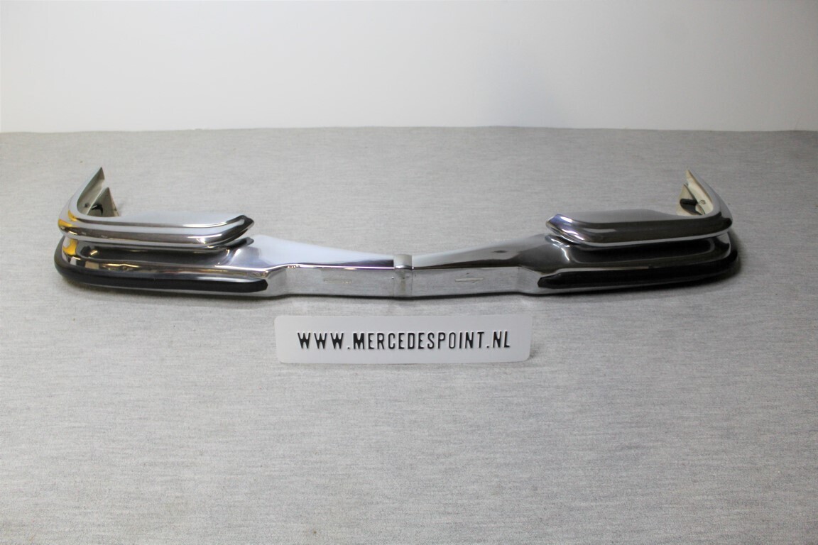 Flachkuhler voorbumper W111