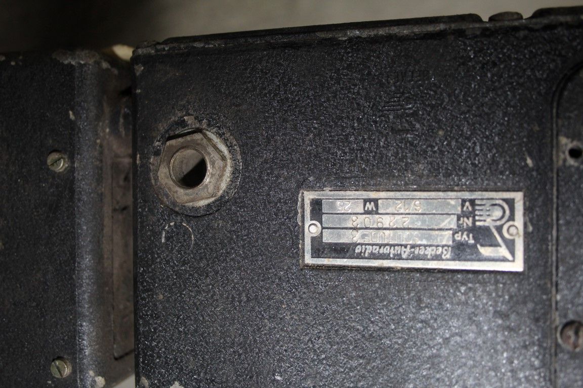 Becker Rondschaal radio Becker Rondschaal radio