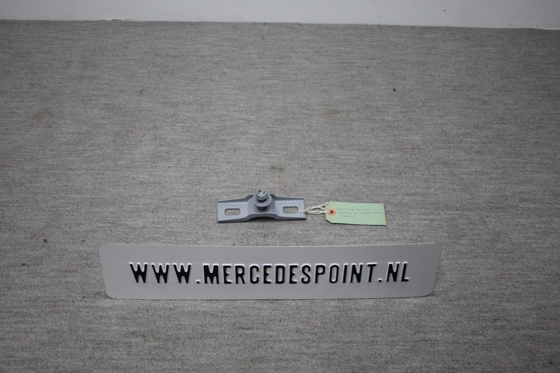 Middelste radiateur steun Middelste radiateur steun