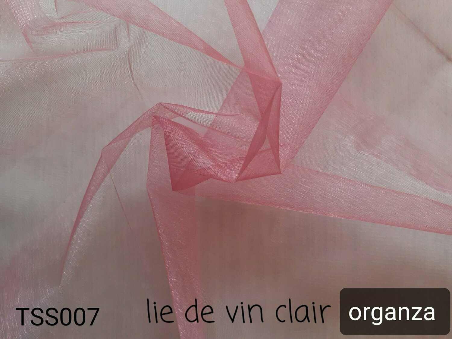Organza couleur lie de vin clair
