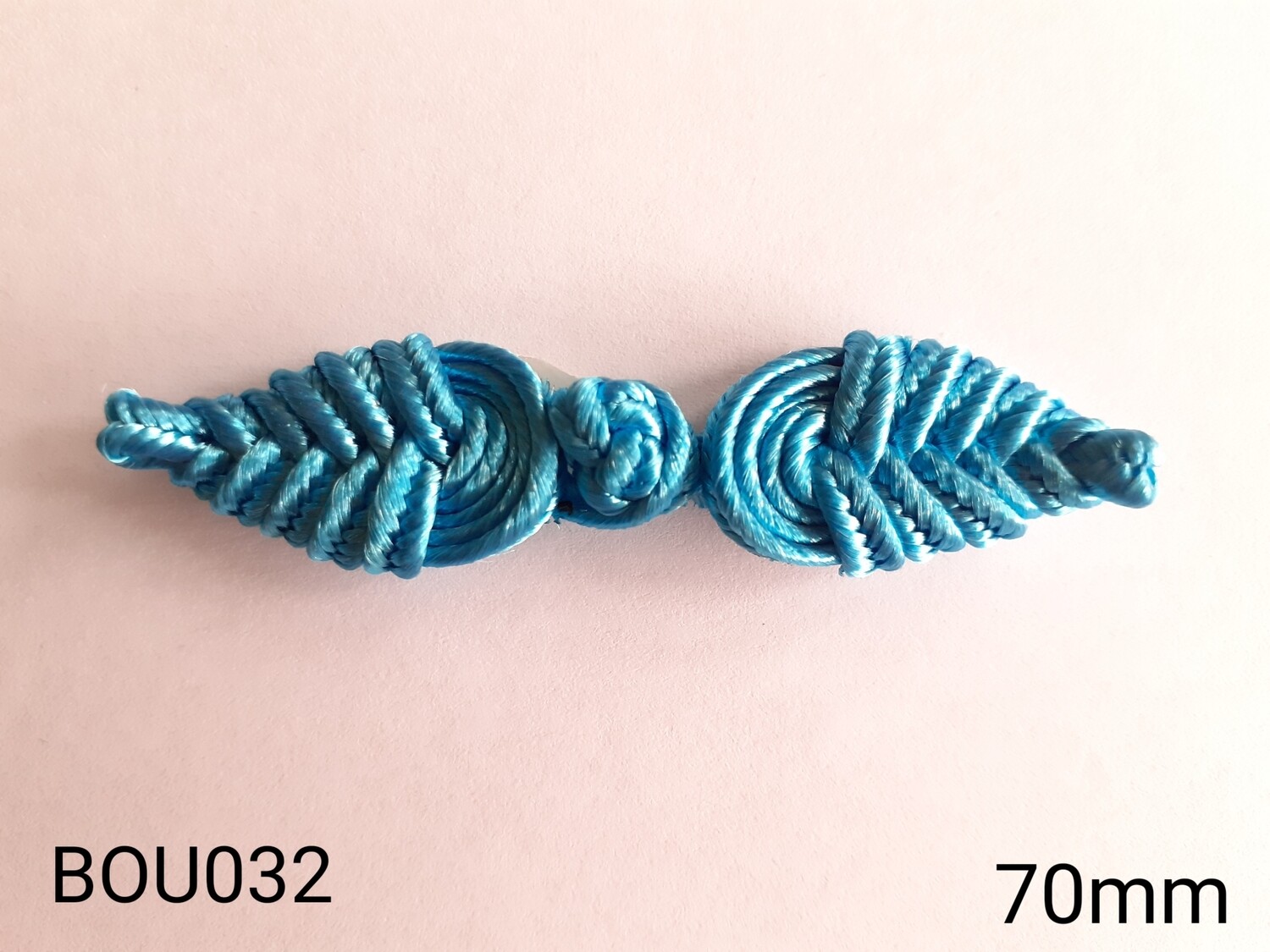 Bouton Brandebourg , 14 couleurs au choix Bouton Brandebourg , 14 couleurs au choix