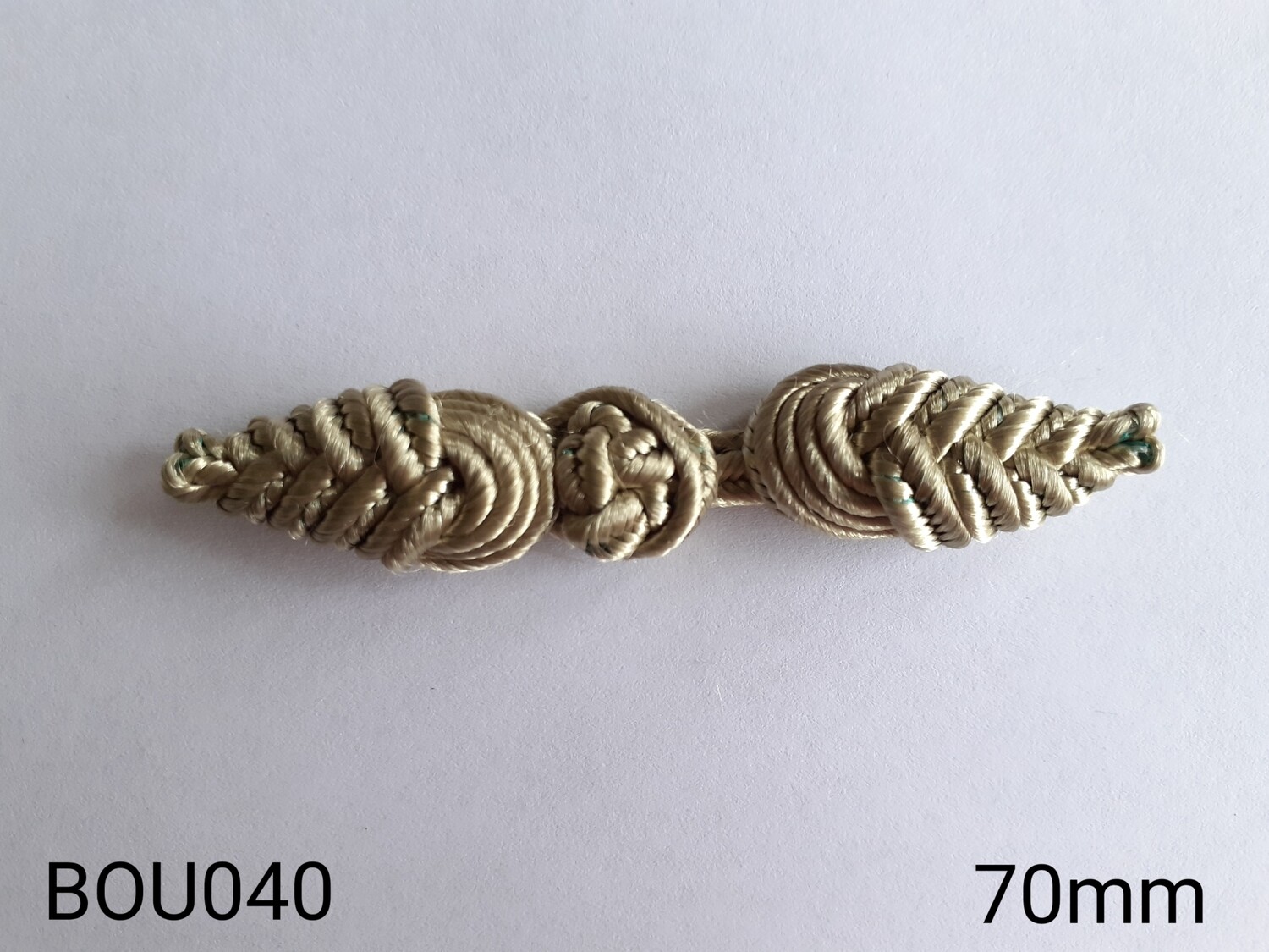 Bouton Brandebourg , 14 couleurs au choix Bouton Brandebourg , 14 couleurs au choix