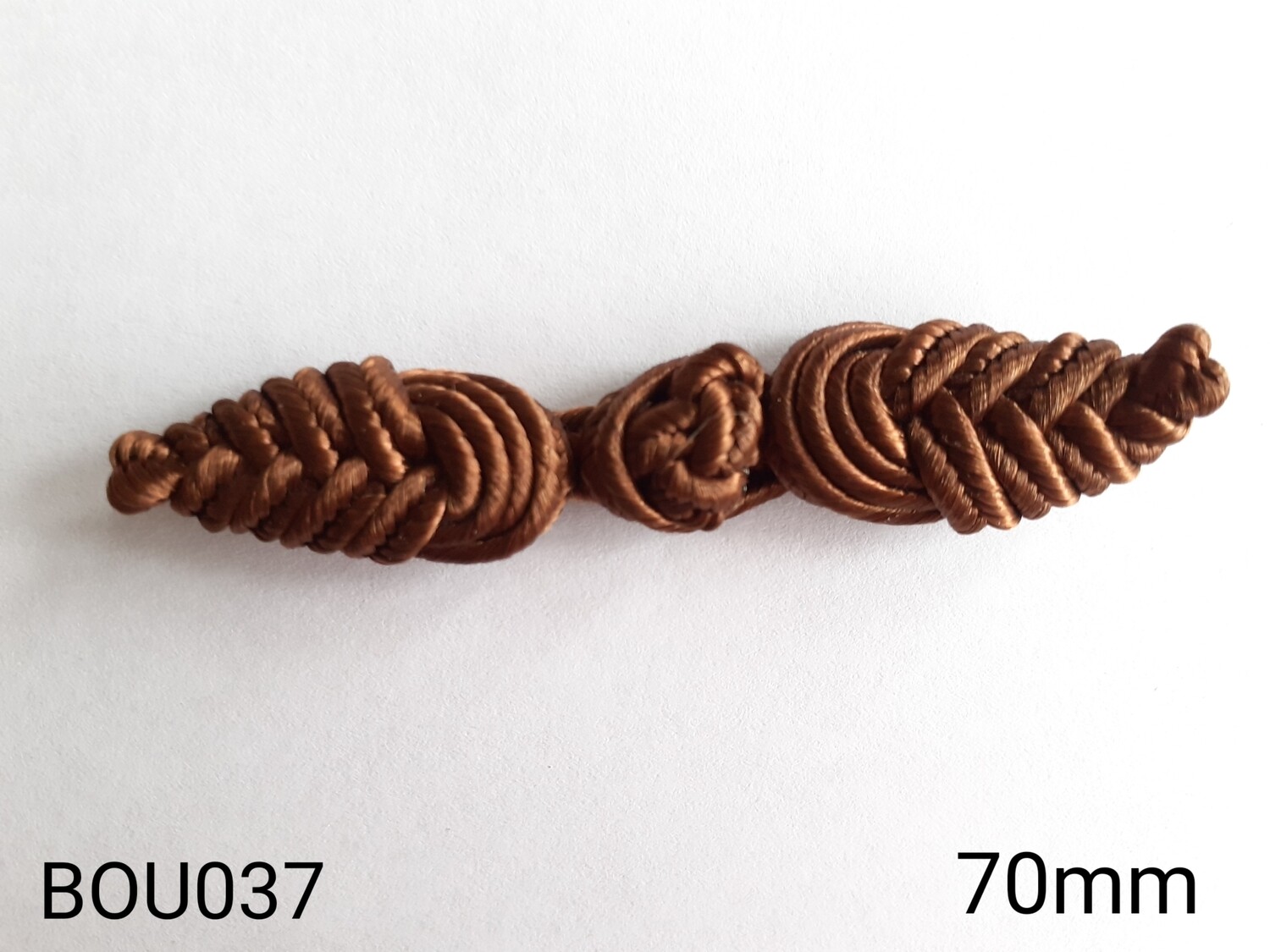 Bouton Brandebourg , 14 couleurs au choix Bouton Brandebourg , 14 couleurs au choix