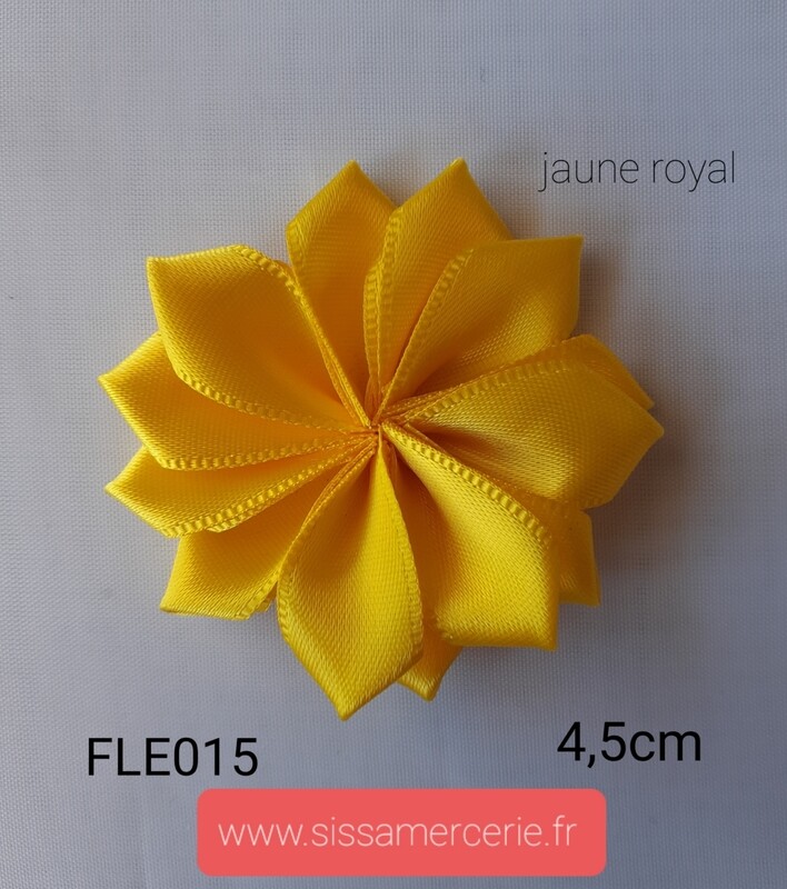 Fleur satin 4,5cm /32 coloris