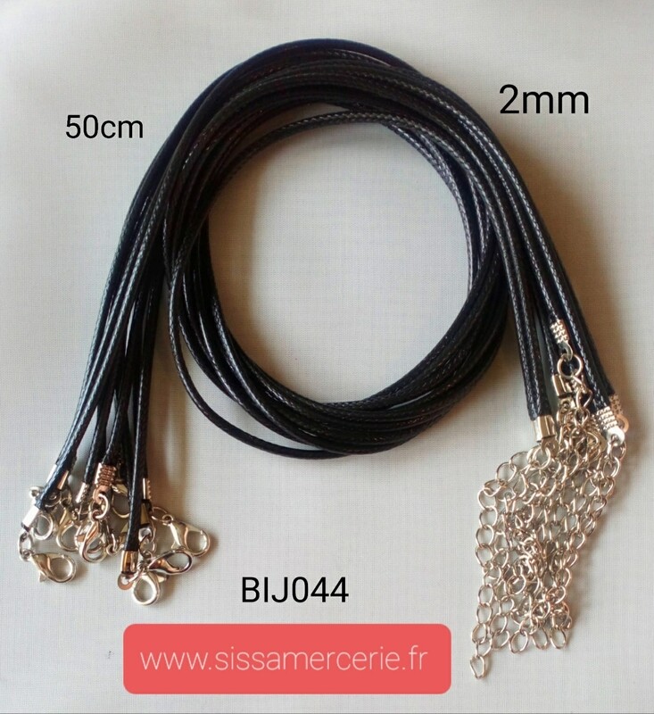 Collier 50cm en cuir de polyester ciré 2mm noir