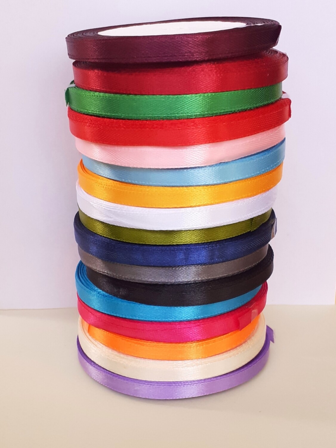 17 rouleaux ruban satiné 6mm