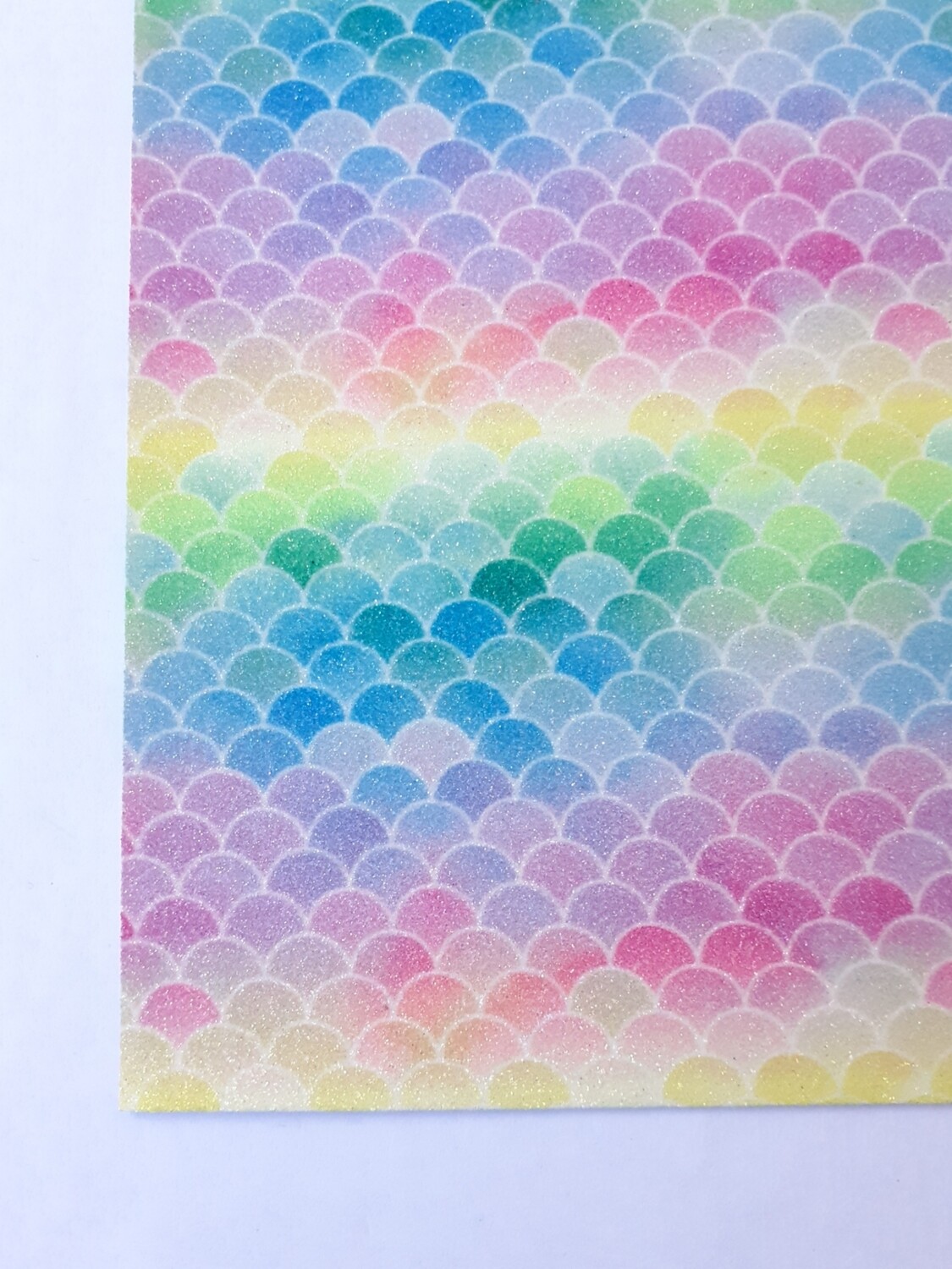 Feuille A4 simili cuir glitter écaille sirène arc en ciel
