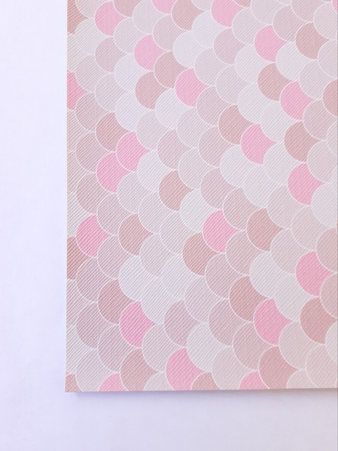 Feuille A4 simili cuir écaille poisson marron et rose
