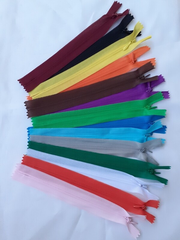 14 fermetures invisibles 16cm