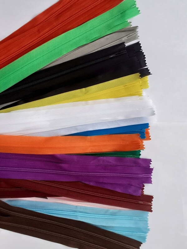 50 fermetures invisibles 55cm