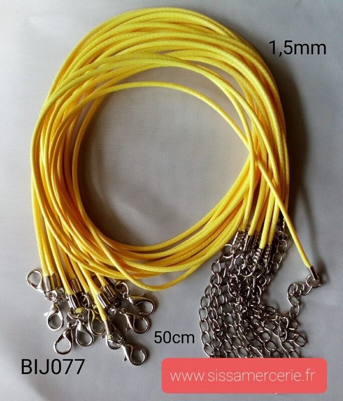 Collier 50cm en cuir de polyester ciré 1,5mm jaune
