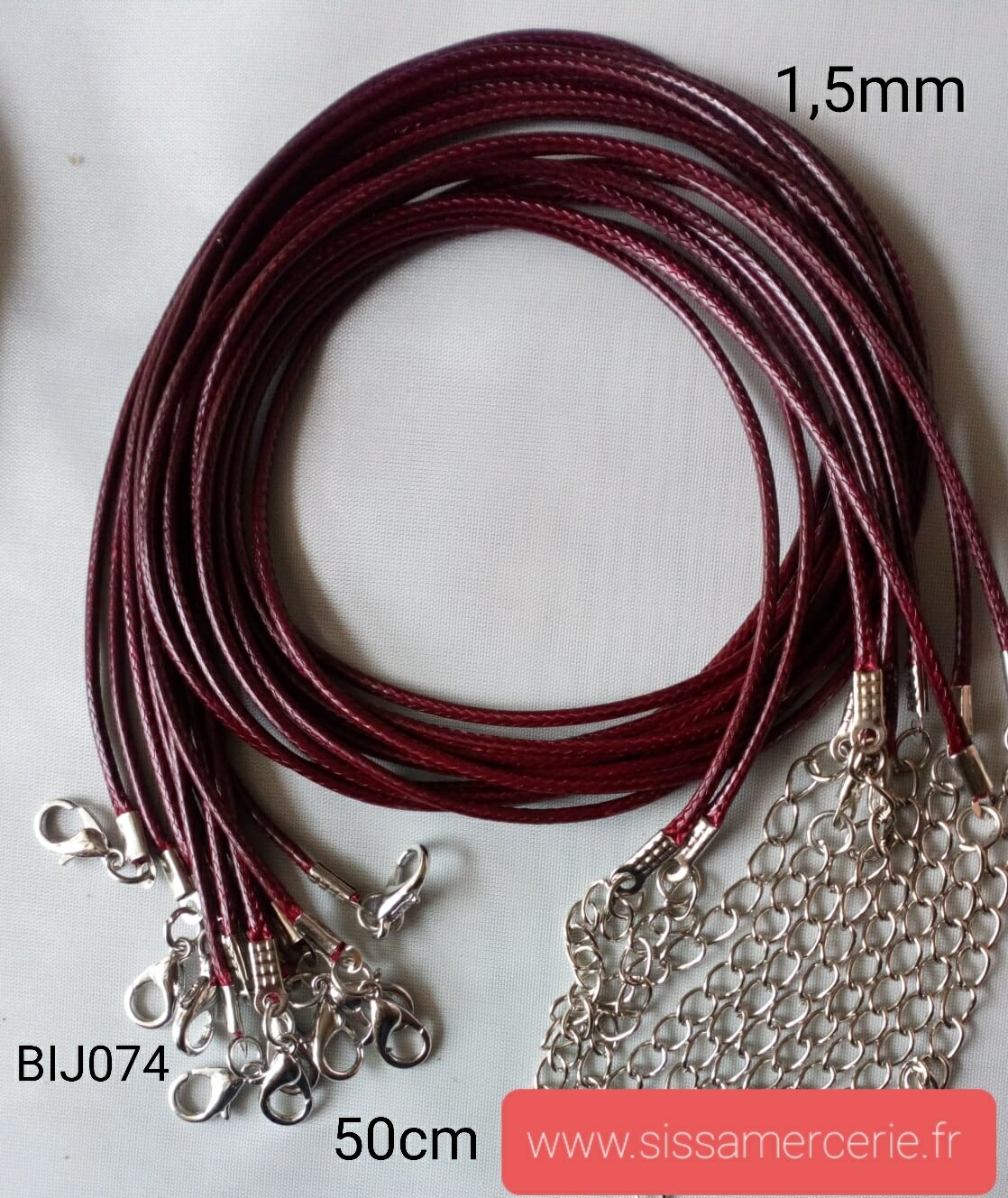 Collier 50cm en cuir de polyester ciré 1,5mm bordeaux