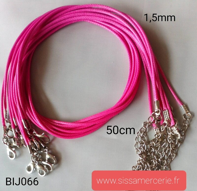 Collier 50cm en cuir de polyester ciré 1,5mm rose foncé