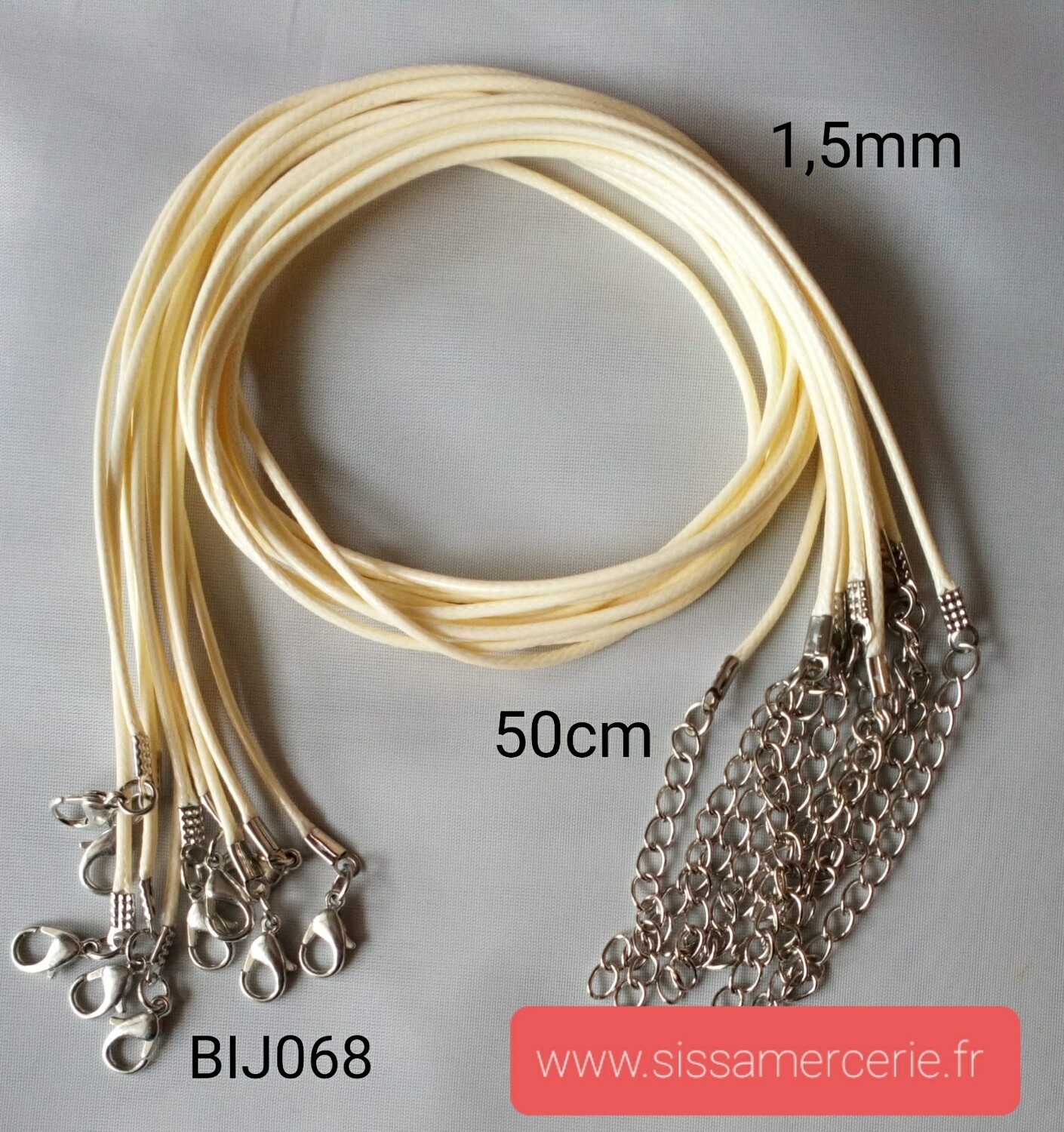 Collier 50cm en cuir de polyester ciré 1,5mm écru