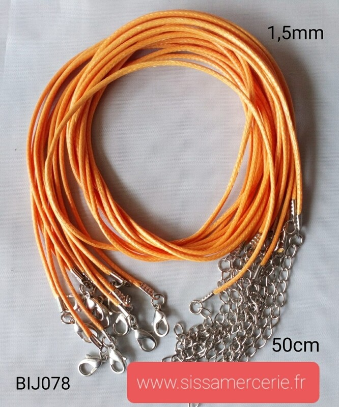 Collier 50cm en cuir de polyester ciré 1,5mm orange