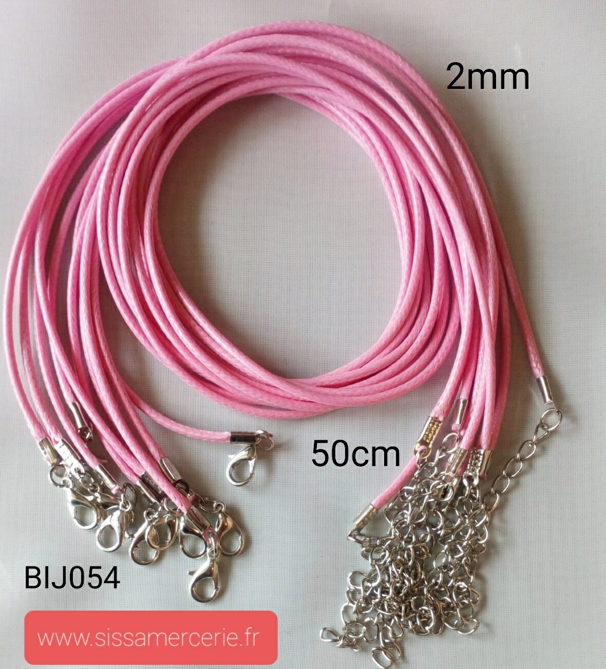 Collier 50cm en cuir de polyester ciré 2mm rose