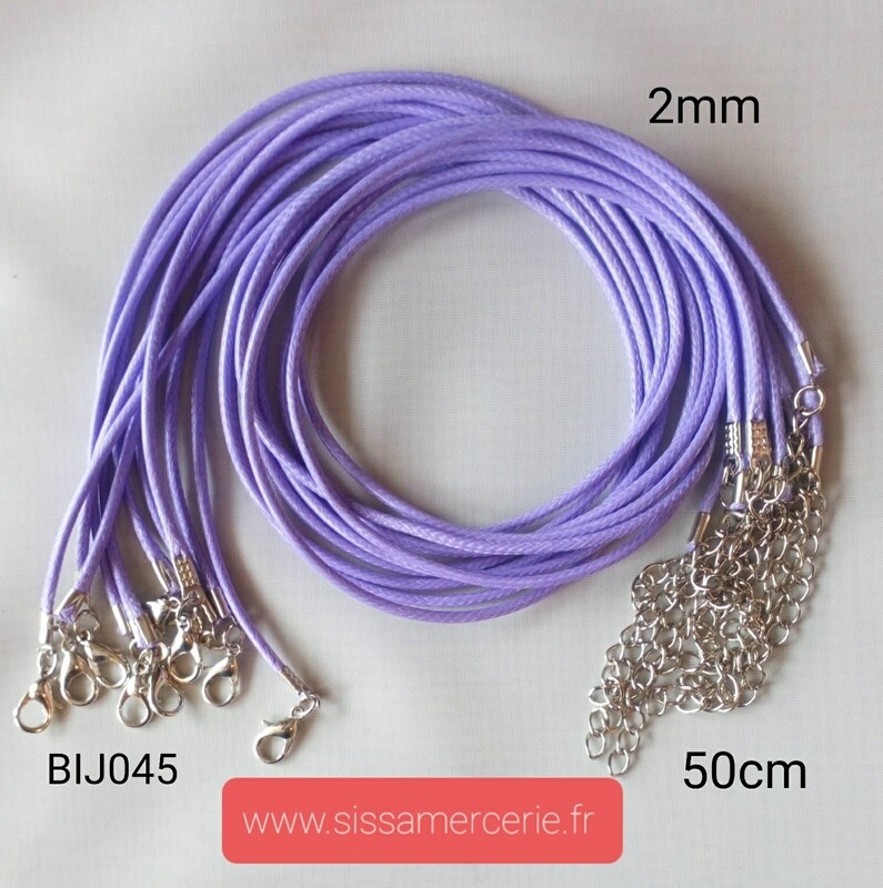 Collier 50cm en cuir de polyester ciré 2mm violet clair