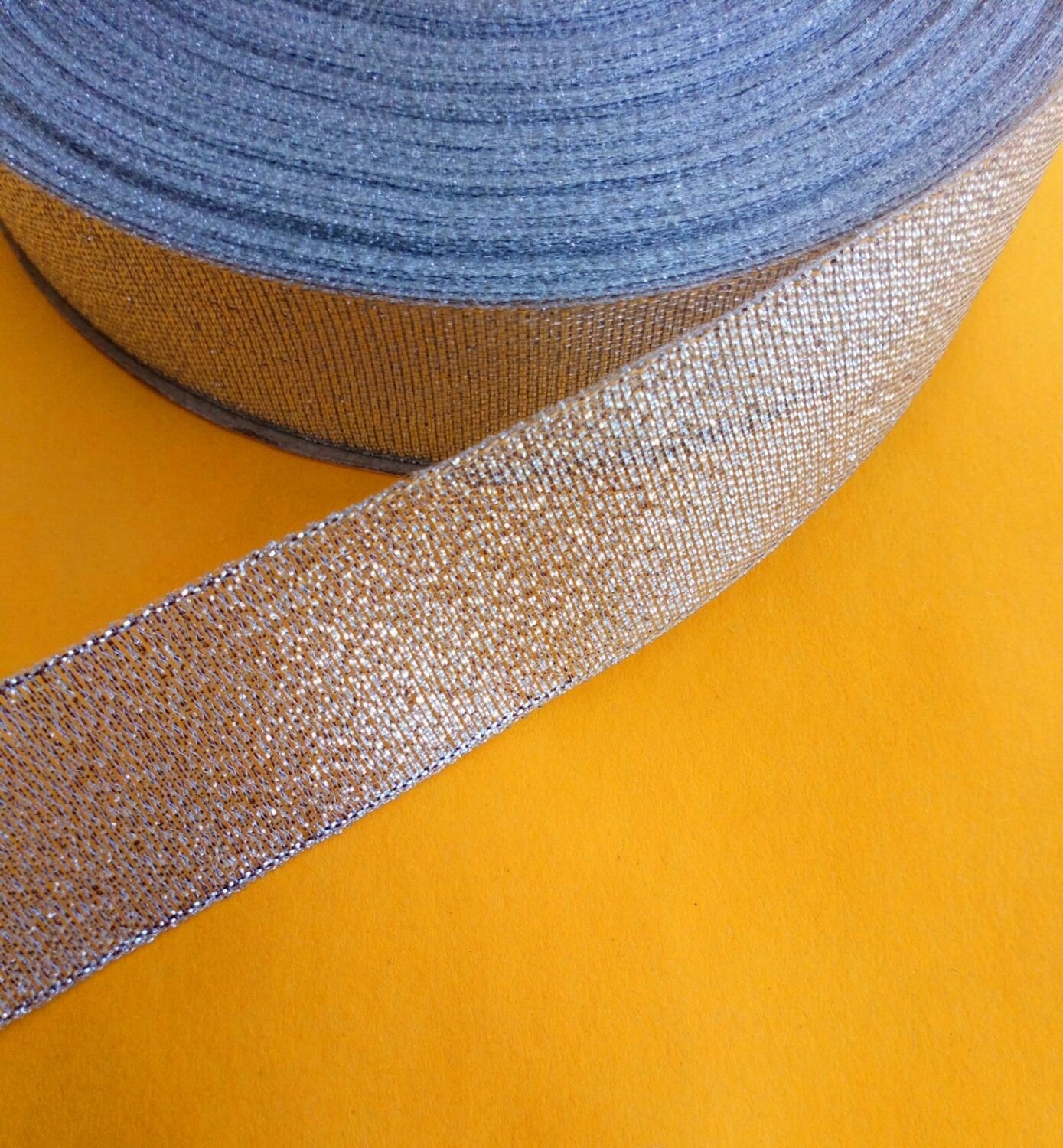 Ruban argenté organza 25mm x 45 mètres