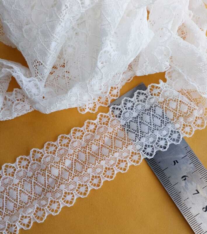 4.3 mètres dentelle blanche extensible 41 mm