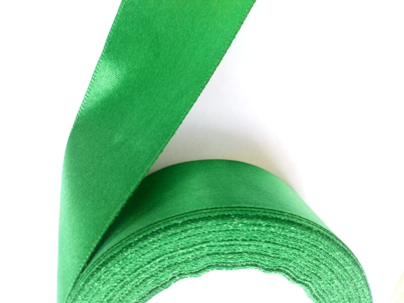 22,86 mètres ruban satiné 40mm vert