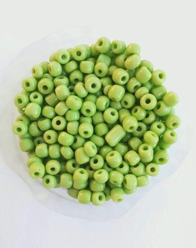 450 perles en verre 4MM (40g) vert clair opaque