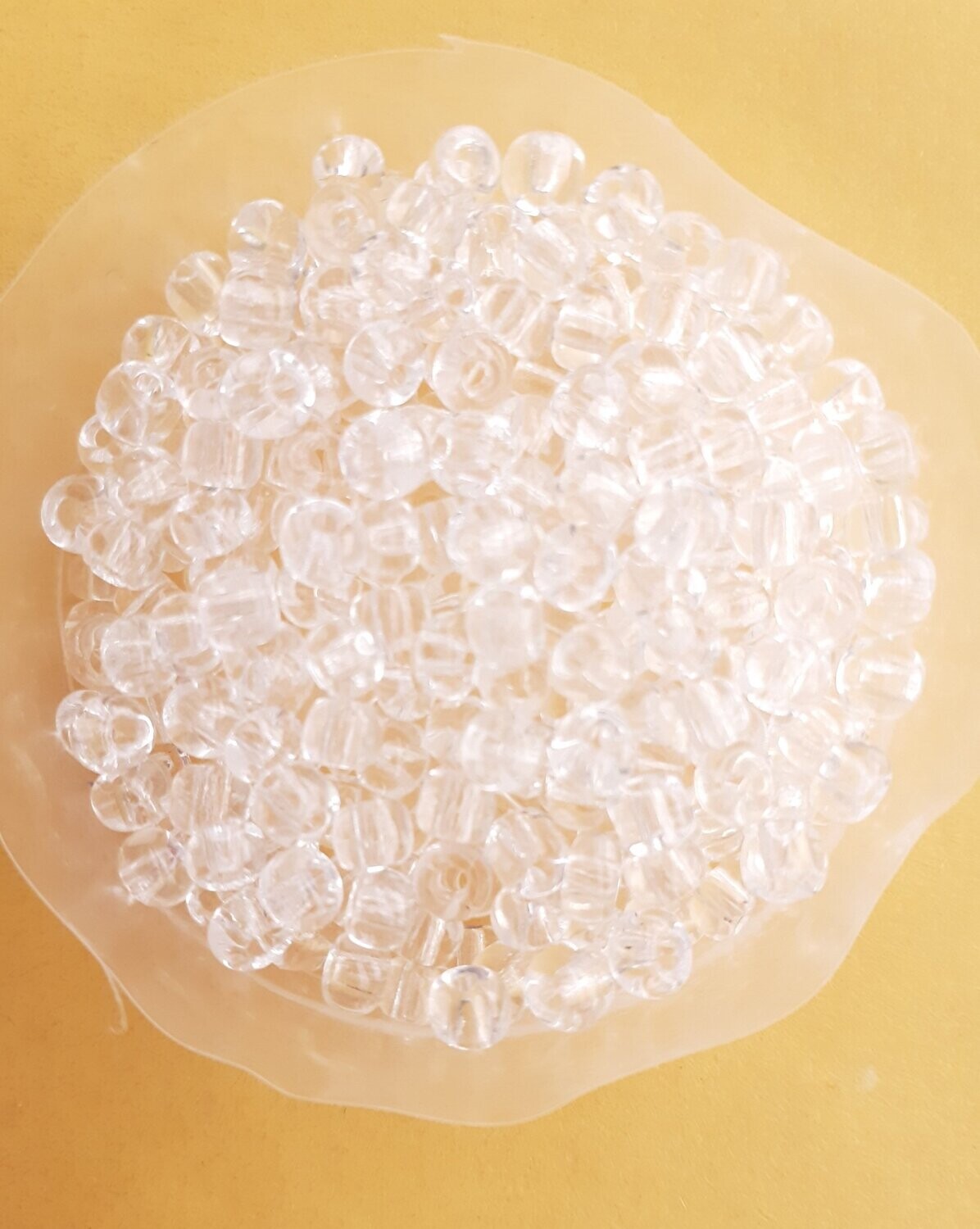 450 perles en verre 4MM (40g) blanc transparent