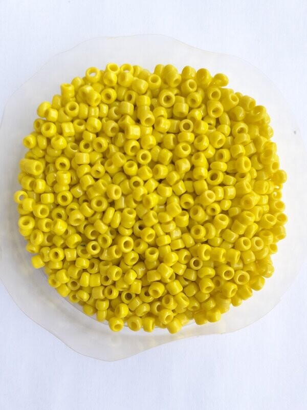 2600 perles en verre 2MM (40g) jaune opaque