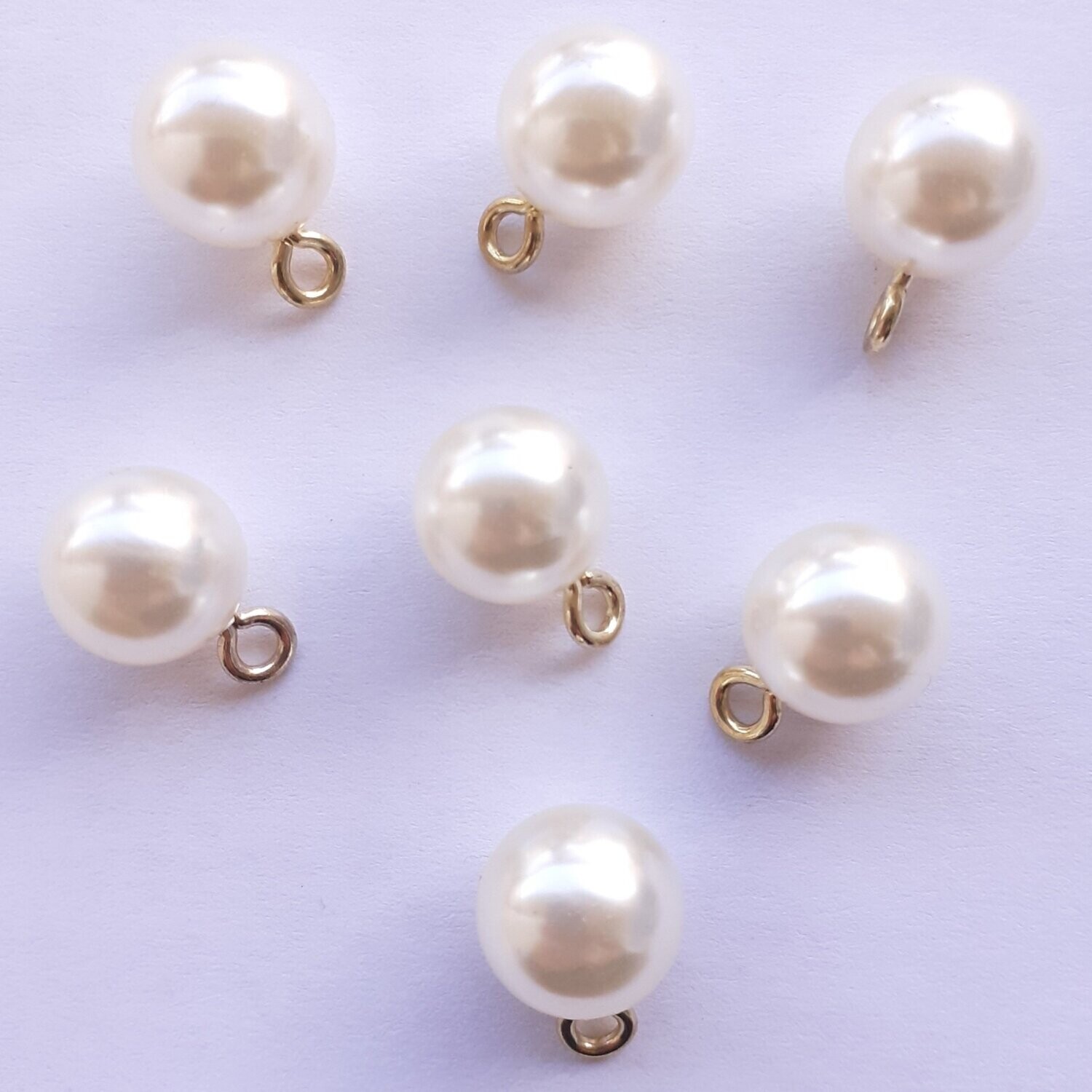 Boutons perles avec anneau doré