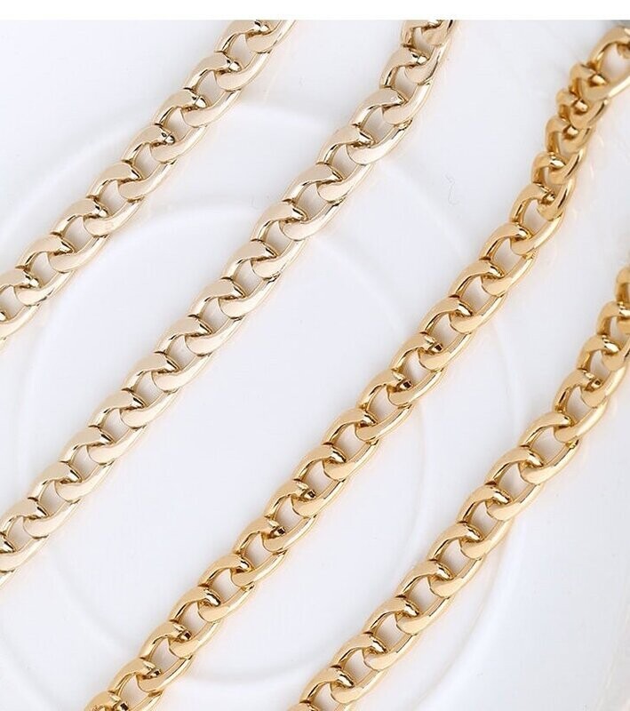 Chaîne doré pour sacs 7x11mm au mètre