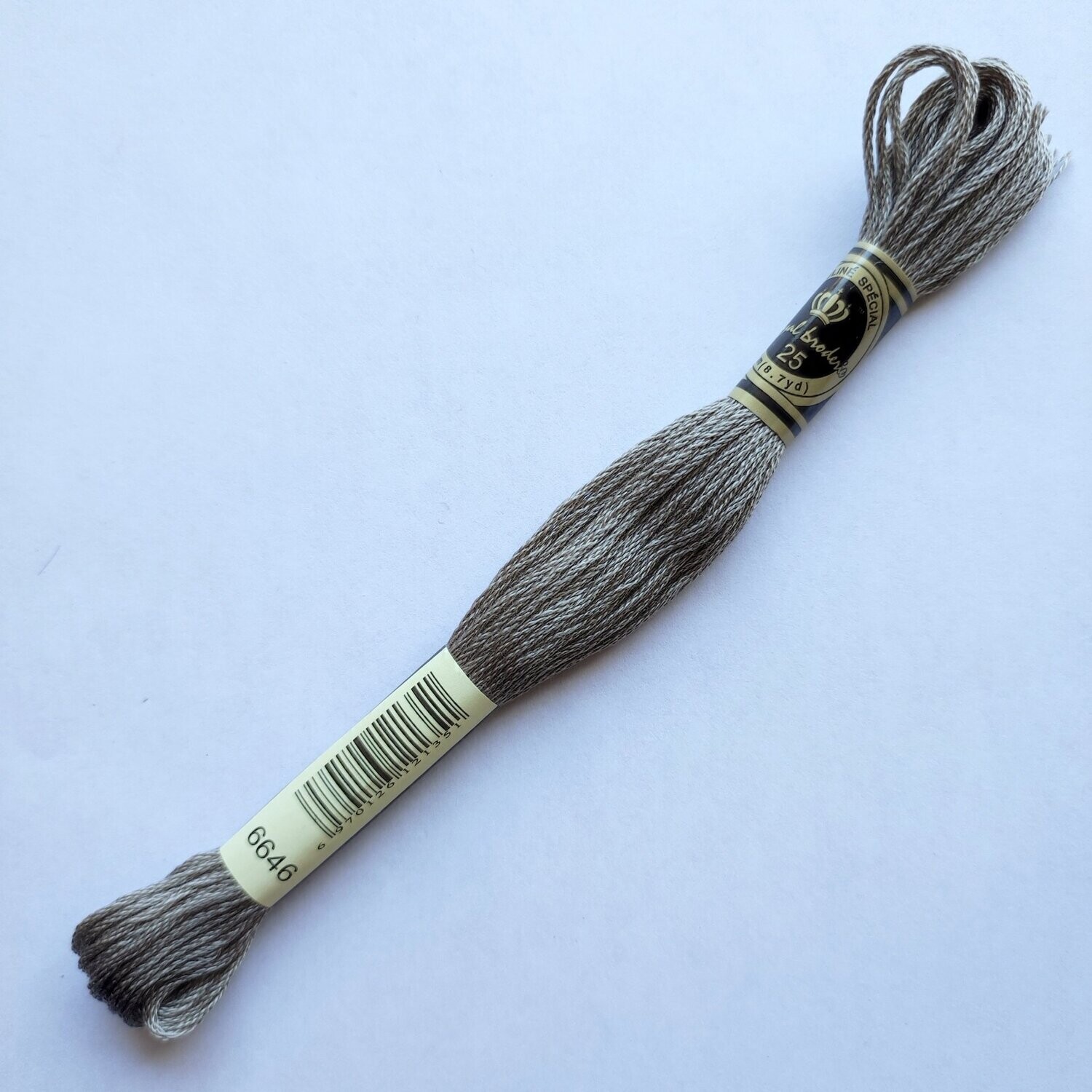 Fil coton mouliné spécial - 8 m - Coloris DMC 646