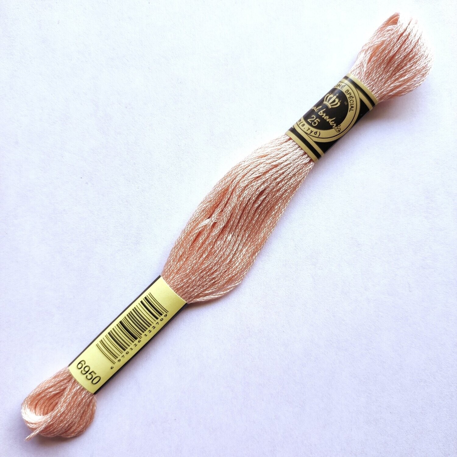 Fil coton mouliné spécial - 8 m - Coloris DMC 950