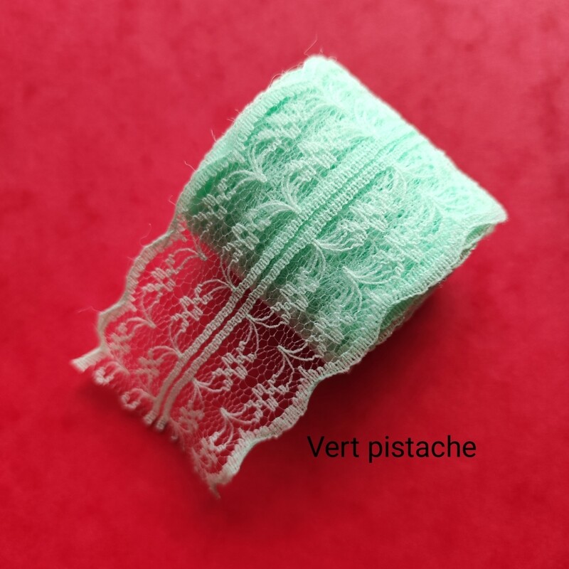 4.3 mètres dentelle 45mm vert pistache 4.3 mètres dentelle 45mm vert pistache