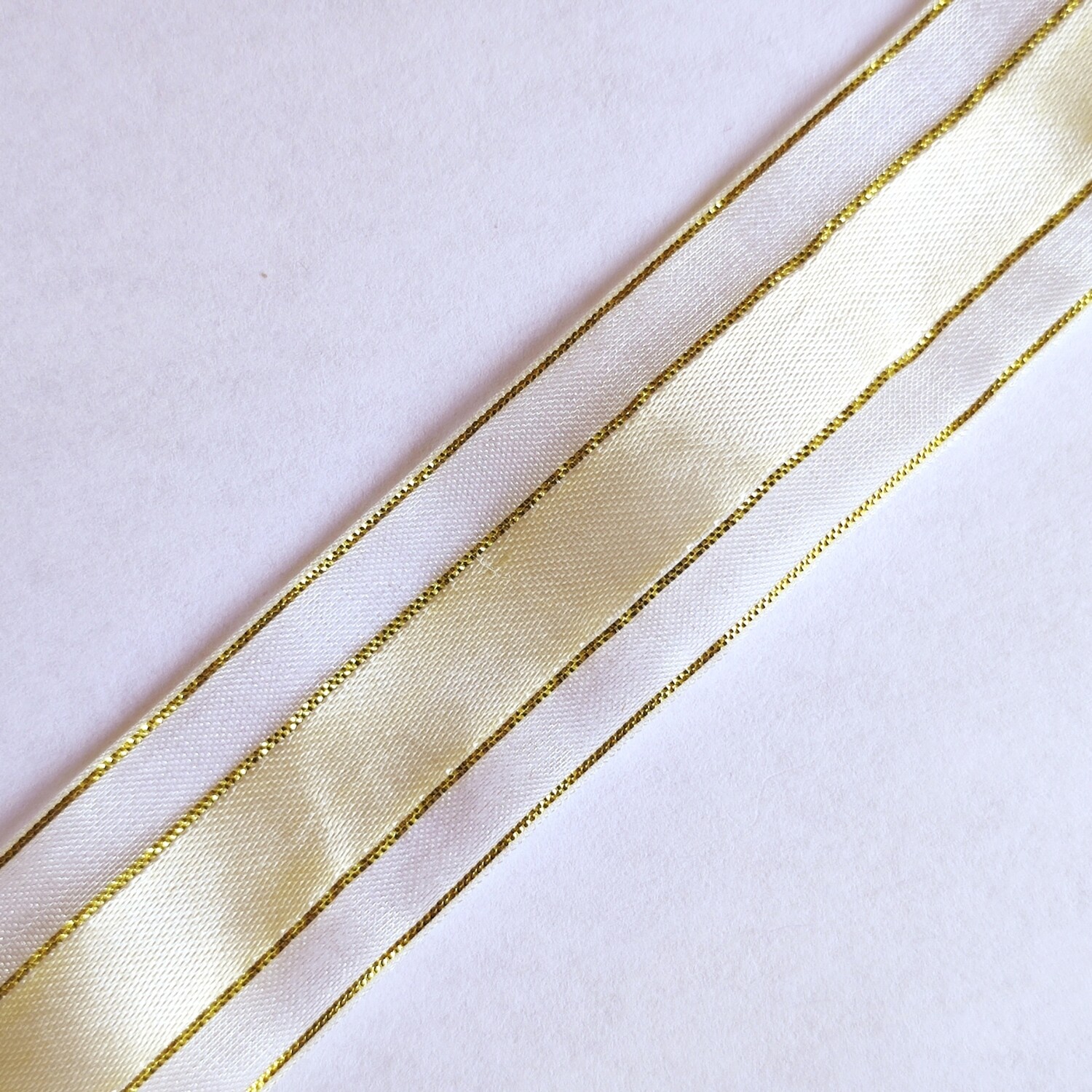 Ruban satiné 25mm double face au m (choisissez vos couleurs)