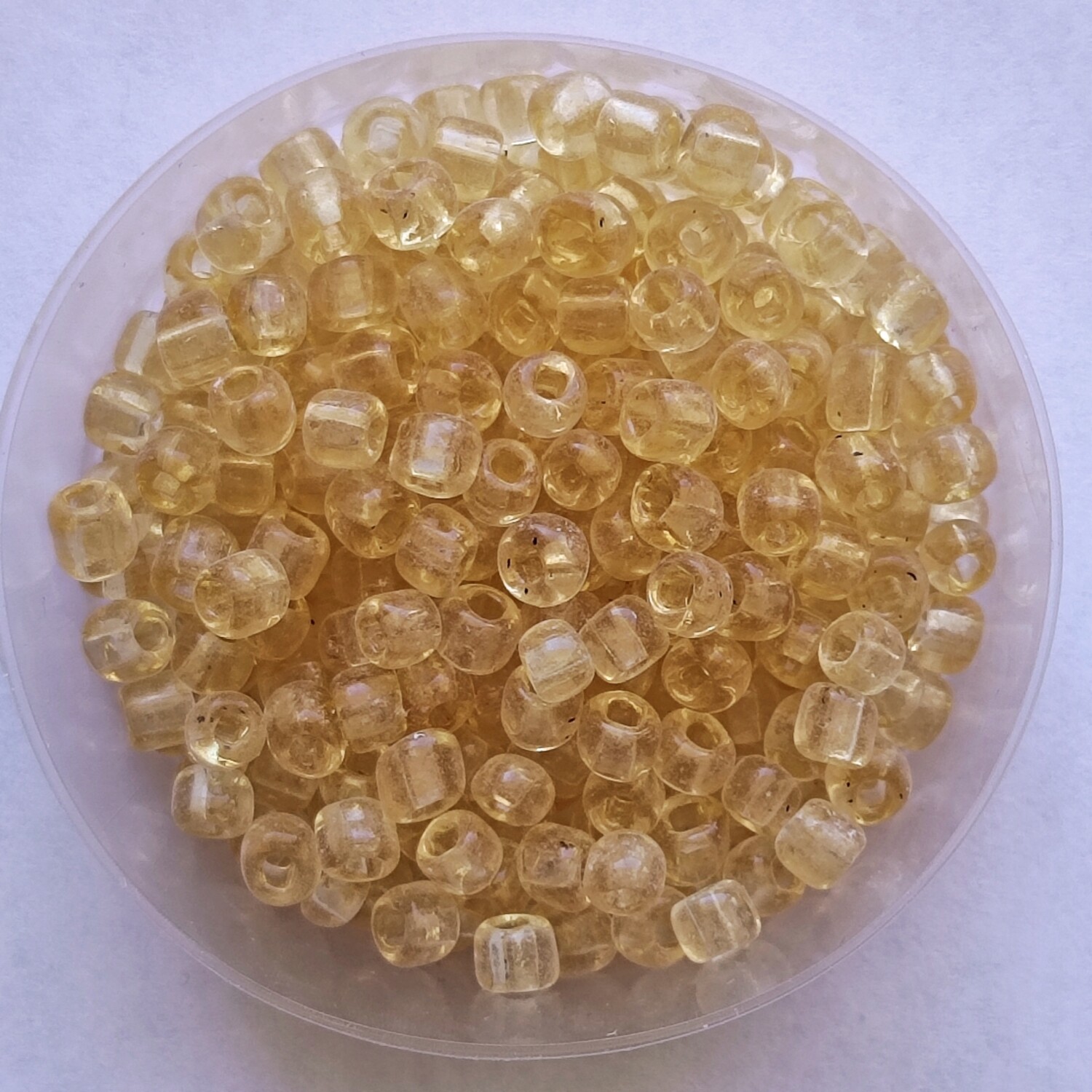 450 perles en verre 4MM (40g) beige clair transparent 