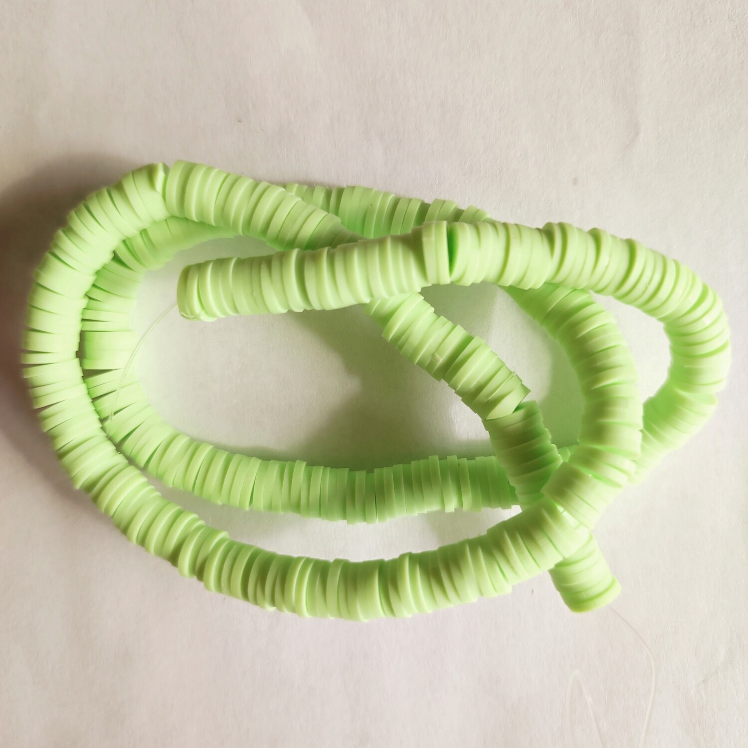  330 perles polymère 6mm vert pistache 