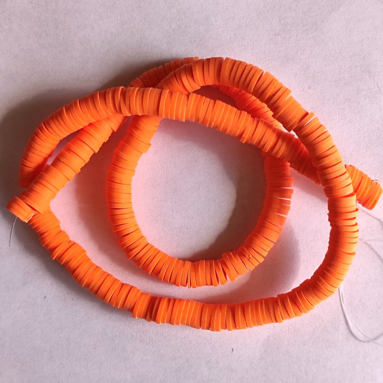  330 perles polymère 6mm orange