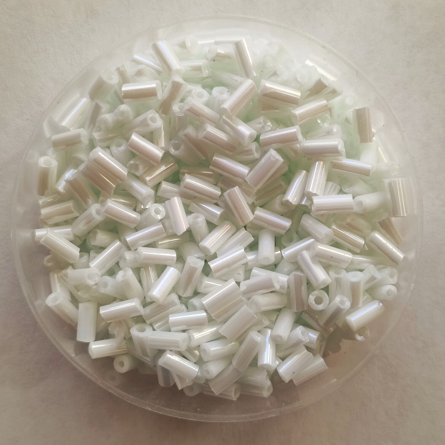 20g perles tube 4,5mm x 1,5mm vert d'eau glacé