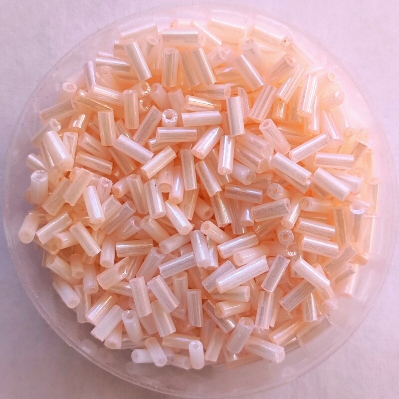 20g perles tube 4,5mm x 1,5mm saumon clair 