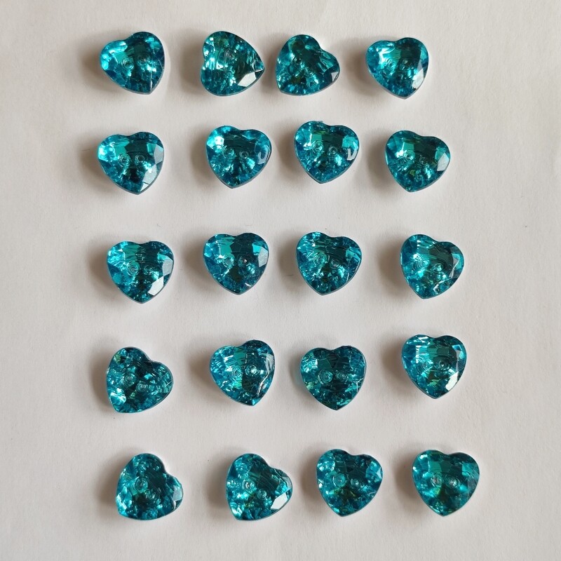 20 boutons coeur en acrylique 13mm bleu
