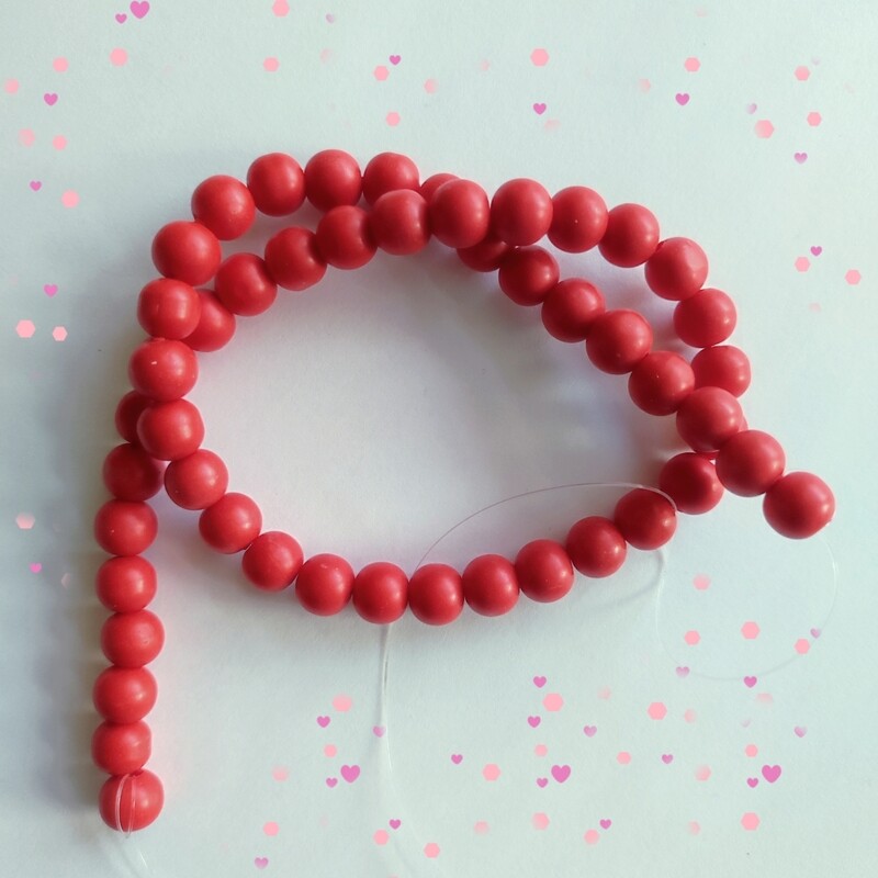 50 perles 8mm polymère rouge
