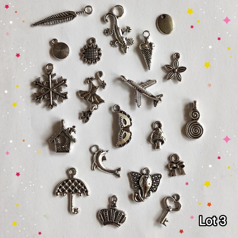 20 pendentifs argentés